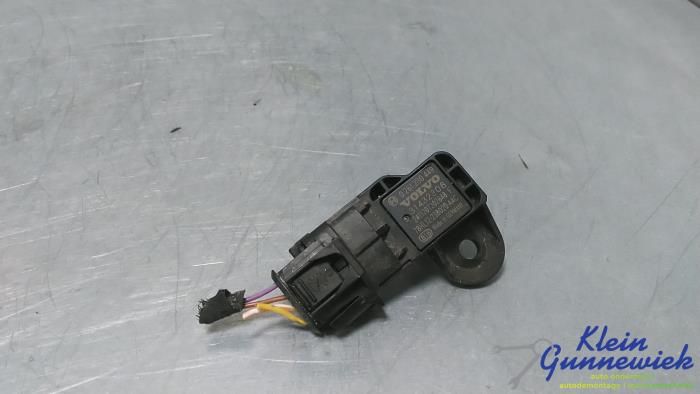 Begagnade Laddtryckssensor Volvo V90 Pris € 20,00 Marginaltabell erbjuds av Klein Gunnewiek Autodemontage & Motorentechniek