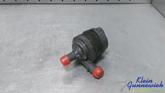 Begagnade Vattenpump Volvo V90 Pris € 67,00 Marginaltabell erbjuds av Klein Gunnewiek Autodemontage & Motorentechniek