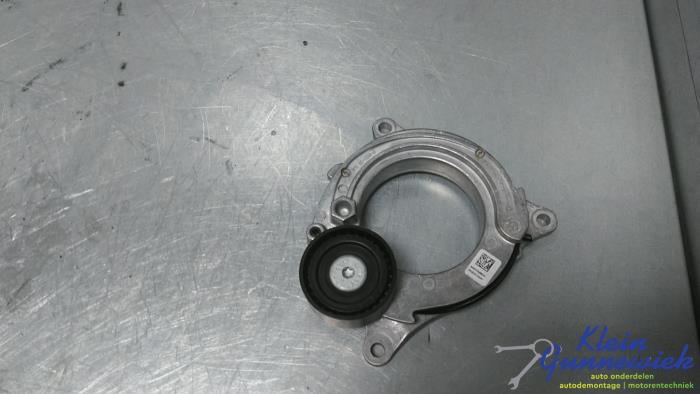 Usados Rodillo tensor correa múltiple BMW 3-Serie Precio € 35,00 Norma de margen ofrecido por Klein Gunnewiek Autodemontage & Motorentechniek