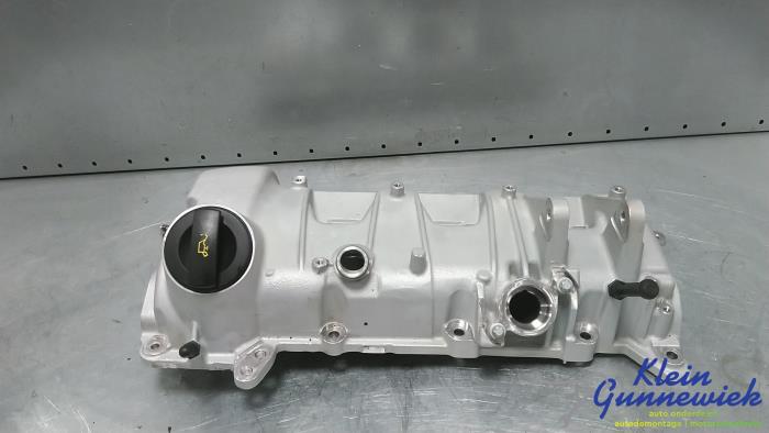 Gebrauchte Ventildeckel Porsche Macan Preis € 150,00 Margenregelung angeboten von Klein Gunnewiek Autodemontage & Motorentechniek