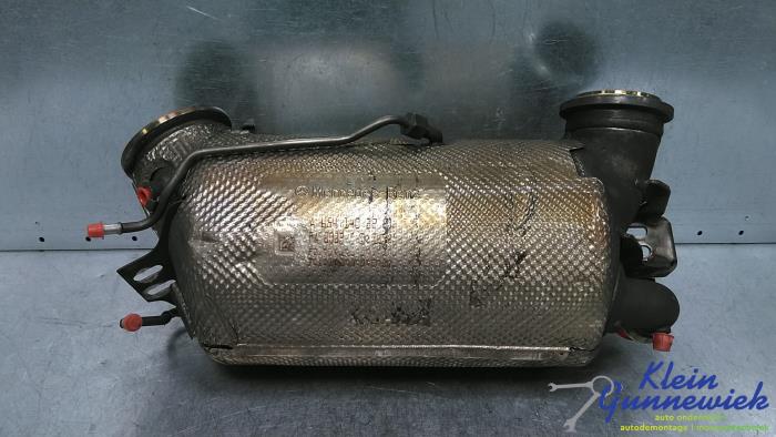 Used Particulate filter Mercedes S-Klasse Price € 525,00 Margin scheme offered by Klein Gunnewiek Autodemontage & Motorentechniek