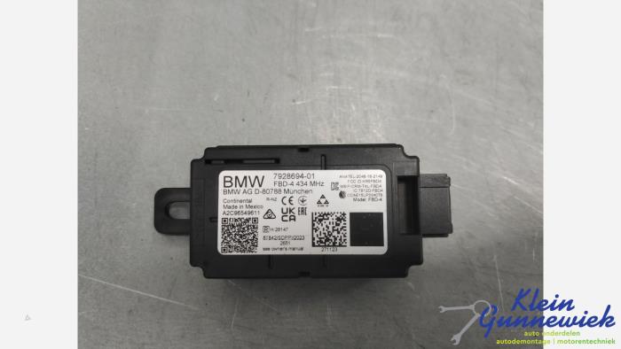 Używane Antena BMW 3-Serie Cena € 20,00 Procedura marży oferowane przez Klein Gunnewiek Autodemontage & Motorentechniek