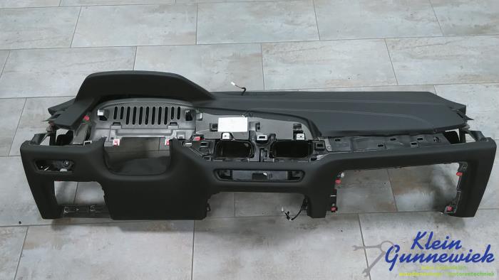 Używane Panel BMW X5 Cena € 1.295,00 Procedura marży oferowane przez Klein Gunnewiek Autodemontage & Motorentechniek