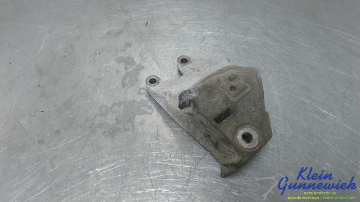 Used Engine mount BMW 3-Serie Price € 42,00 Margin scheme offered by Klein Gunnewiek Autodemontage & Motorentechniek