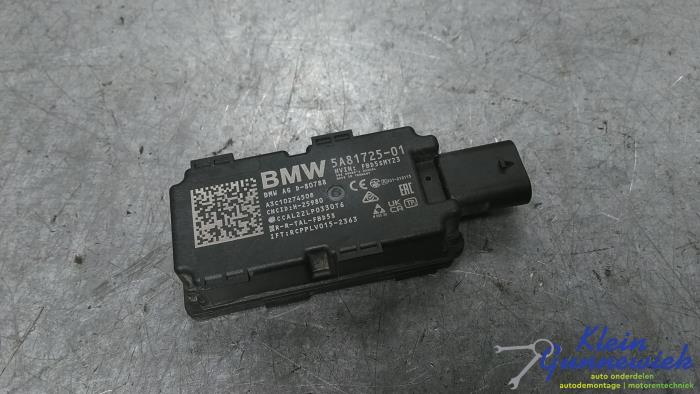 Używane Antena BMW X5 Cena € 30,00 Procedura marży oferowane przez Klein Gunnewiek Autodemontage & Motorentechniek