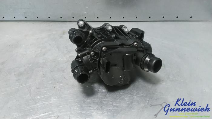 Begagnade Termostathus BMW X3 Pris € 122,00 Marginaltabell erbjuds av Klein Gunnewiek Autodemontage & Motorentechniek