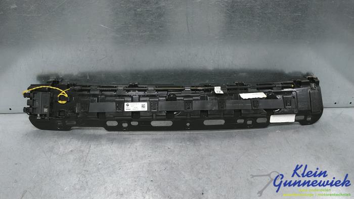 Używane Rózne BMW X5 Cena € 95,00 Procedura marży oferowane przez Klein Gunnewiek Autodemontage & Motorentechniek