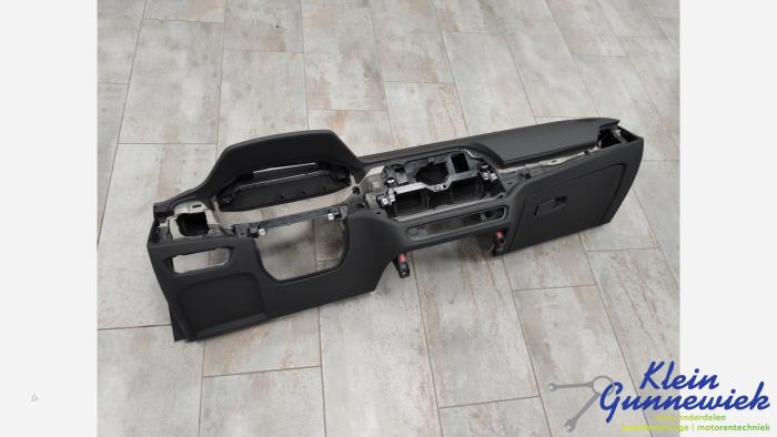 Używane Panel BMW 3-Serie Cena € 1.245,00 Procedura marży oferowane przez Klein Gunnewiek Autodemontage & Motorentechniek