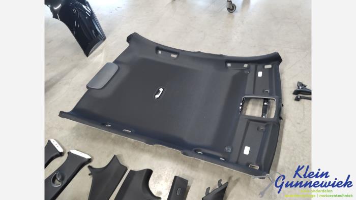Używane Podsufitka BMW 3-Serie Cena € 395,00 Procedura marży oferowane przez Klein Gunnewiek Autodemontage & Motorentechniek