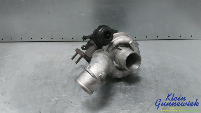 Gebrauchte Turbo Opel Vivaro Preis € 150,00 Margenregelung angeboten von Klein Gunnewiek Autodemontage & Motorentechniek