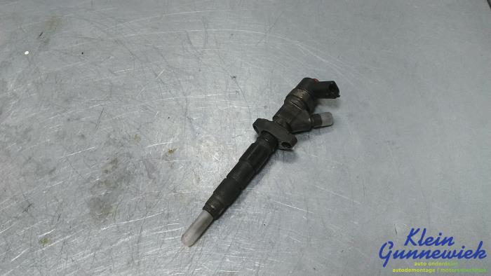 Usagé Injecteurs Opel Vivaro Prix € 85,00 Règlement à la marge proposé par Klein Gunnewiek Autodemontage & Motorentechniek