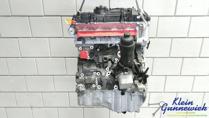 Engine from a BMW 3-Serie 2025