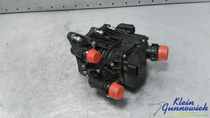 Begagnade Termostathus BMW 3-Serie Pris € 122,00 Marginaltabell erbjuds av Klein Gunnewiek Autodemontage & Motorentechniek