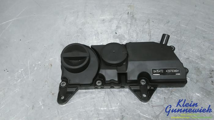 Begagnade PCV-ventil Volvo V40 Pris € 50,00 Marginaltabell erbjuds av Klein Gunnewiek Autodemontage & Motorentechniek
