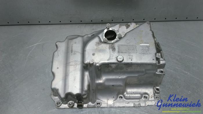 Usagé Couvercle carter BMW 2-Série Prix € 150,00 Règlement à la marge proposé par Klein Gunnewiek Autodemontage & Motorentechniek