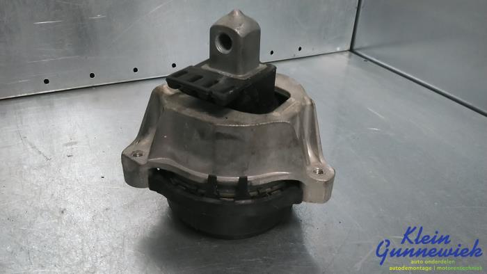 Used Engine mount BMW X5 Price € 35,00 Margin scheme offered by Klein Gunnewiek Autodemontage & Motorentechniek