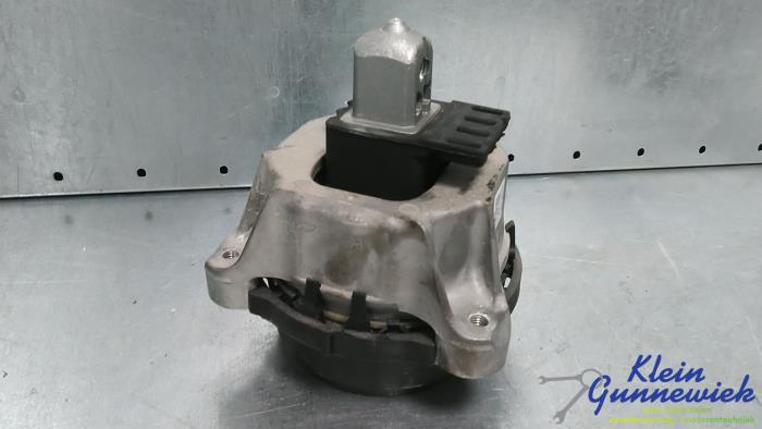 Used Engine mount BMW X5 Price € 35,00 Margin scheme offered by Klein Gunnewiek Autodemontage & Motorentechniek