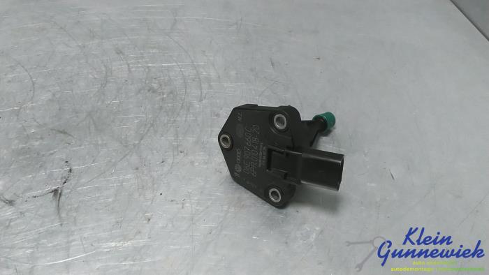 Begagnade Oljenivåsensor Volkswagen Polo Pris € 19,00 Marginaltabell erbjuds av Klein Gunnewiek Autodemontage & Motorentechniek