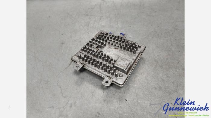 Usagé Ordinateur éclairage BMW M3 Prix € 175,00 Règlement à la marge proposé par Klein Gunnewiek Autodemontage & Motorentechniek