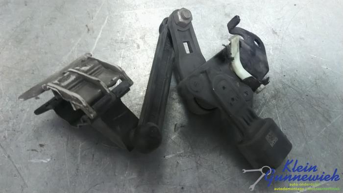 Begagnade Sensor (övriga) BMW X3 Pris € 30,00 Marginaltabell erbjuds av Klein Gunnewiek Autodemontage & Motorentechniek