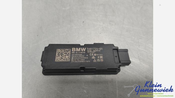 Używane Antena BMW X5 Cena € 30,00 Procedura marży oferowane przez Klein Gunnewiek Autodemontage & Motorentechniek