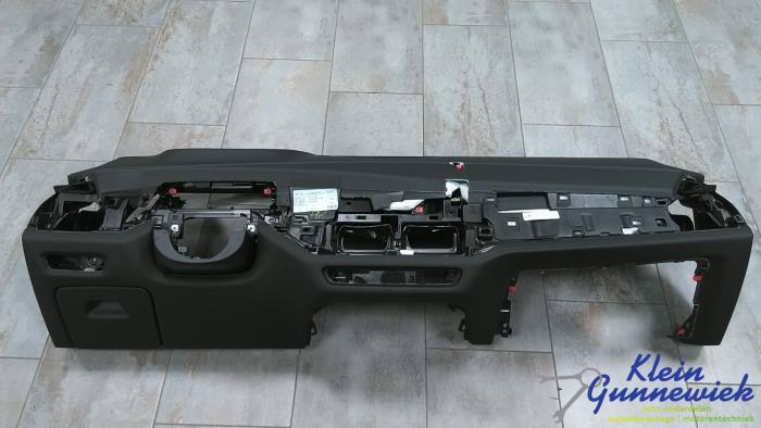Używane Panel BMW X5 Cena € 1.295,00 Procedura marży oferowane przez Klein Gunnewiek Autodemontage & Motorentechniek