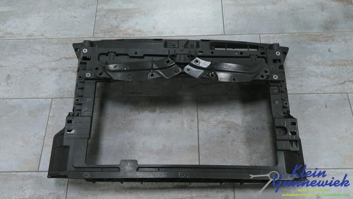Begagnade Front Volkswagen Polo Pris € 185,00 Marginaltabell erbjuds av Klein Gunnewiek Autodemontage & Motorentechniek