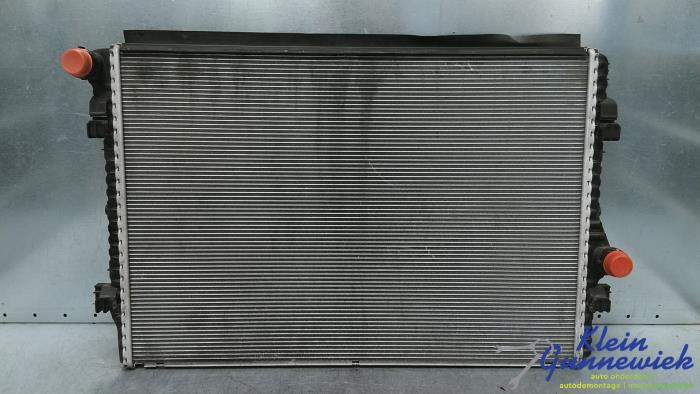 Usagé Radiateur Cupra Formentor Prix € 125,00 Règlement à la marge proposé par Klein Gunnewiek Autodemontage & Motorentechniek