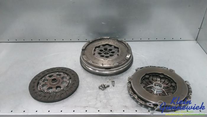 Używane Kolo zamachowe Mini Mini Cena € 250,00 Procedura marży oferowane przez Klein Gunnewiek Autodemontage & Motorentechniek