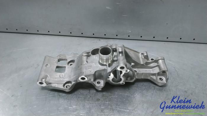 Usagé Support dynamo bas Mini Mini Prix € 70,00 Règlement à la marge proposé par Klein Gunnewiek Autodemontage & Motorentechniek