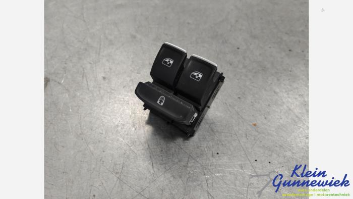 Usados Interruptor combinado de ventanillas Volkswagen Multivan T7 Precio € 25,00 Norma de margen ofrecido por Klein Gunnewiek Autodemontage & Motorentechniek
