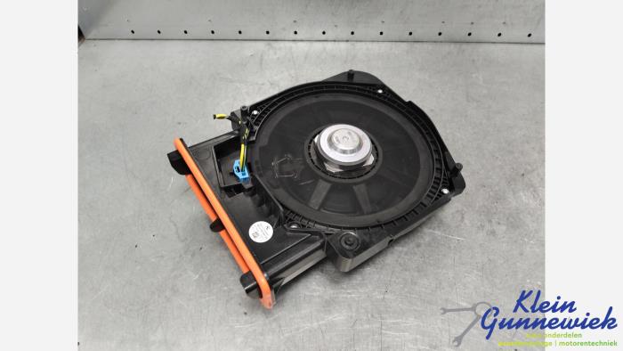 Używane Glosnik BMW 2-Serie Cena € 28,00 Procedura marży oferowane przez Klein Gunnewiek Autodemontage & Motorentechniek