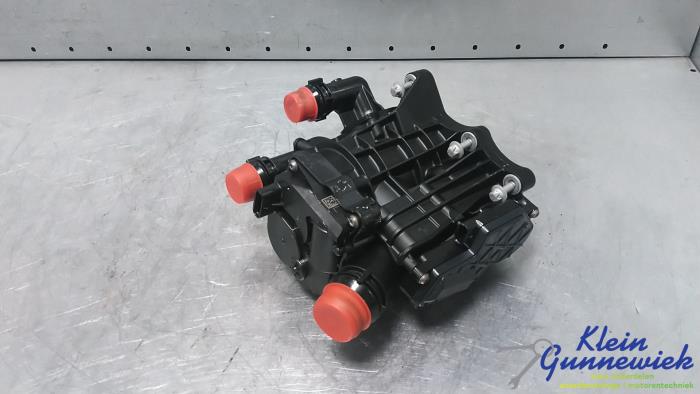 Begagnade Termostathus BMW 4-Serie Pris € 122,00 Marginaltabell erbjuds av Klein Gunnewiek Autodemontage & Motorentechniek