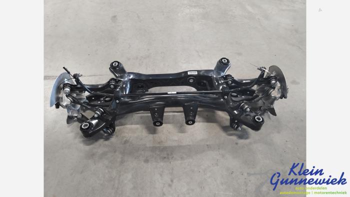 Używane Os tylna 4x4 BMW 4-Serie Cena € 495,00 Procedura marży oferowane przez Klein Gunnewiek Autodemontage & Motorentechniek