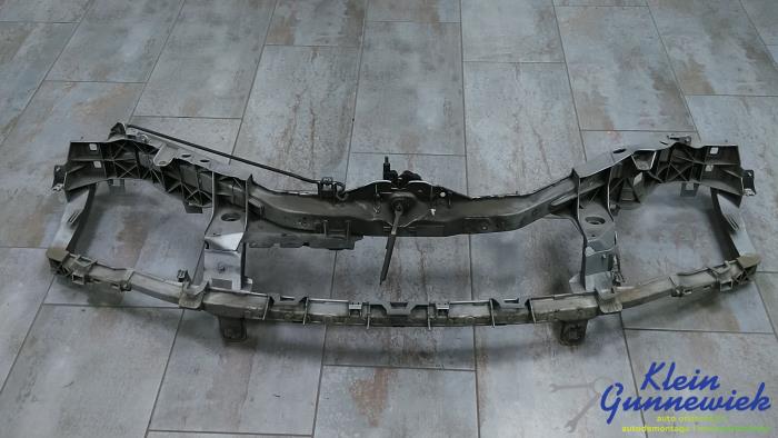 Begagnade Front Ford Focus Pris € 34,00 Marginaltabell erbjuds av Klein Gunnewiek Autodemontage & Motorentechniek