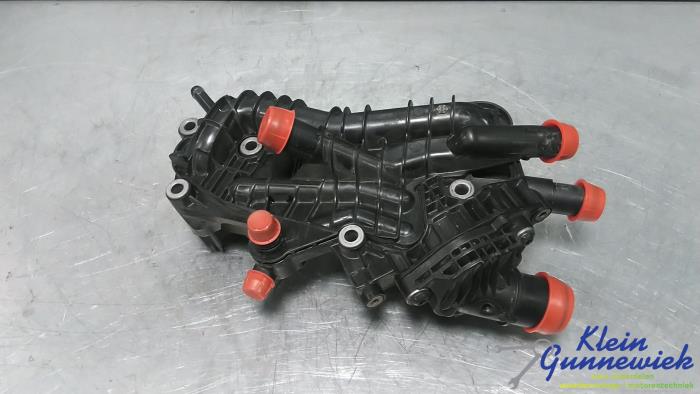 Begagnade Termostathus Volvo XC40 Pris € 60,00 Marginaltabell erbjuds av Klein Gunnewiek Autodemontage & Motorentechniek