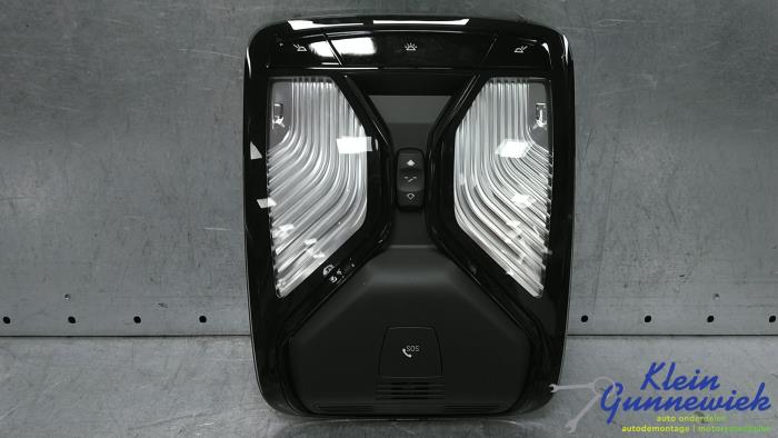 Begagnade Innerbelysning, fram BMW 4-Serie Pris € 195,00 Marginaltabell erbjuds av Klein Gunnewiek Autodemontage & Motorentechniek