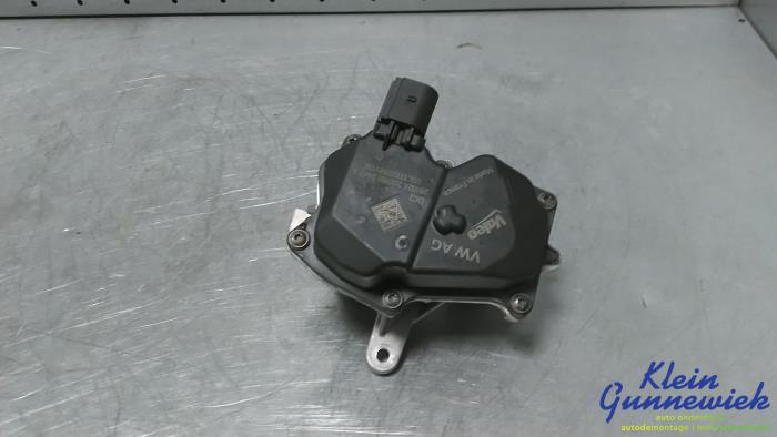 Używane Zawór EGR Volkswagen Touran Cena € 51,00 Procedura marży oferowane przez Klein Gunnewiek Autodemontage & Motorentechniek