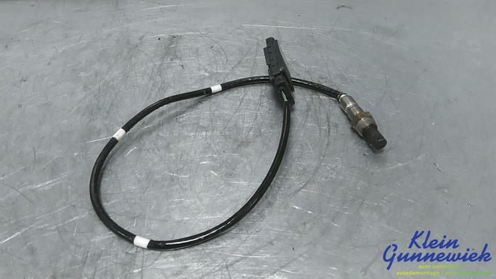 Lambda probe from a Volkswagen Multivan T7 2025