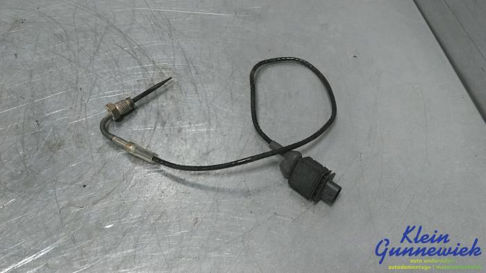 Usagé Sensor température d’échappement Mercedes CLA Prix € 85,00 Règlement à la marge proposé par Klein Gunnewiek Autodemontage & Motorentechniek