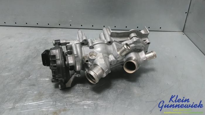Begagnade Vattenpump Seat Ateca Pris € 115,00 Marginaltabell erbjuds av Klein Gunnewiek Autodemontage & Motorentechniek