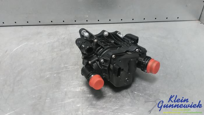 Begagnade Termostathus BMW 4-Serie Pris € 122,00 Marginaltabell erbjuds av Klein Gunnewiek Autodemontage & Motorentechniek