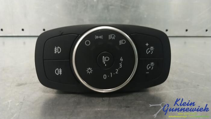 Używane Przelacznik swiatel Ford Transit Cena € 40,00 Procedura marży oferowane przez Klein Gunnewiek Autodemontage & Motorentechniek