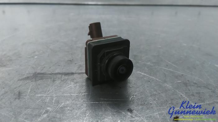 Używane Kamera lusterka lewego Ford Transit Cena € 85,00 Procedura marży oferowane przez Klein Gunnewiek Autodemontage & Motorentechniek