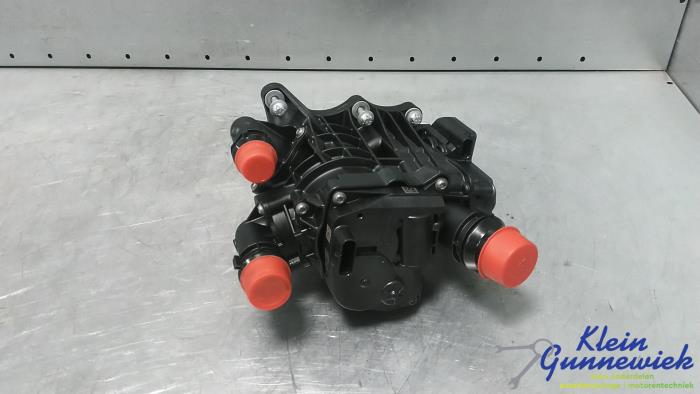 Begagnade Termostathus BMW X3 Pris € 122,00 Marginaltabell erbjuds av Klein Gunnewiek Autodemontage & Motorentechniek