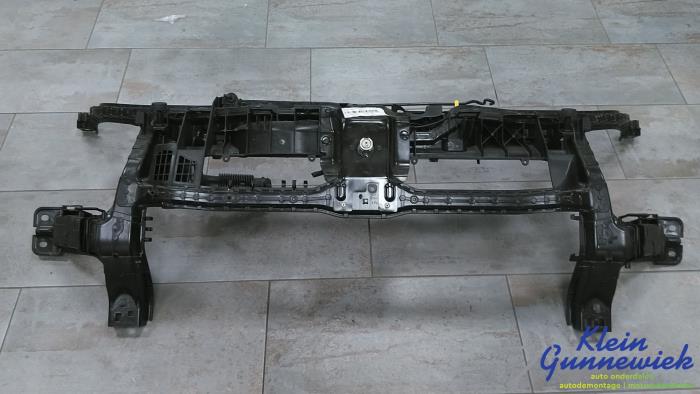 Begagnade Front Ford Transit Pris € 145,00 Marginaltabell erbjuds av Klein Gunnewiek Autodemontage & Motorentechniek