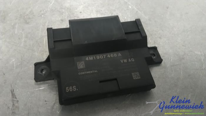 Used Computer, miscellaneous Audi A4 Price € 113,00 Margin scheme offered by Klein Gunnewiek Autodemontage & Motorentechniek