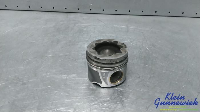 Usados Pistón Audi Q5 Precio € 95,00 Norma de margen ofrecido por Klein Gunnewiek Autodemontage & Motorentechniek