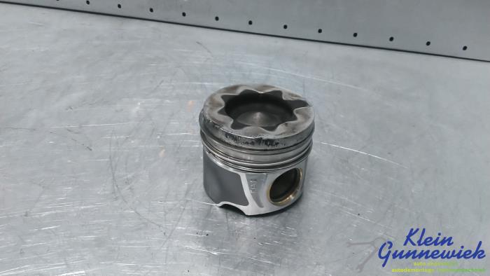 Usados Pistón Audi Q5 Precio € 95,00 Norma de margen ofrecido por Klein Gunnewiek Autodemontage & Motorentechniek