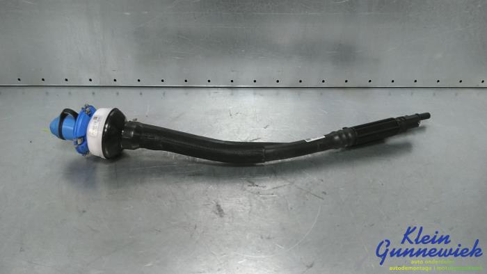 Gebrauchte Füllrohr adbluetank Ford Transit Preis € 50,00 Margenregelung angeboten von Klein Gunnewiek Autodemontage & Motorentechniek